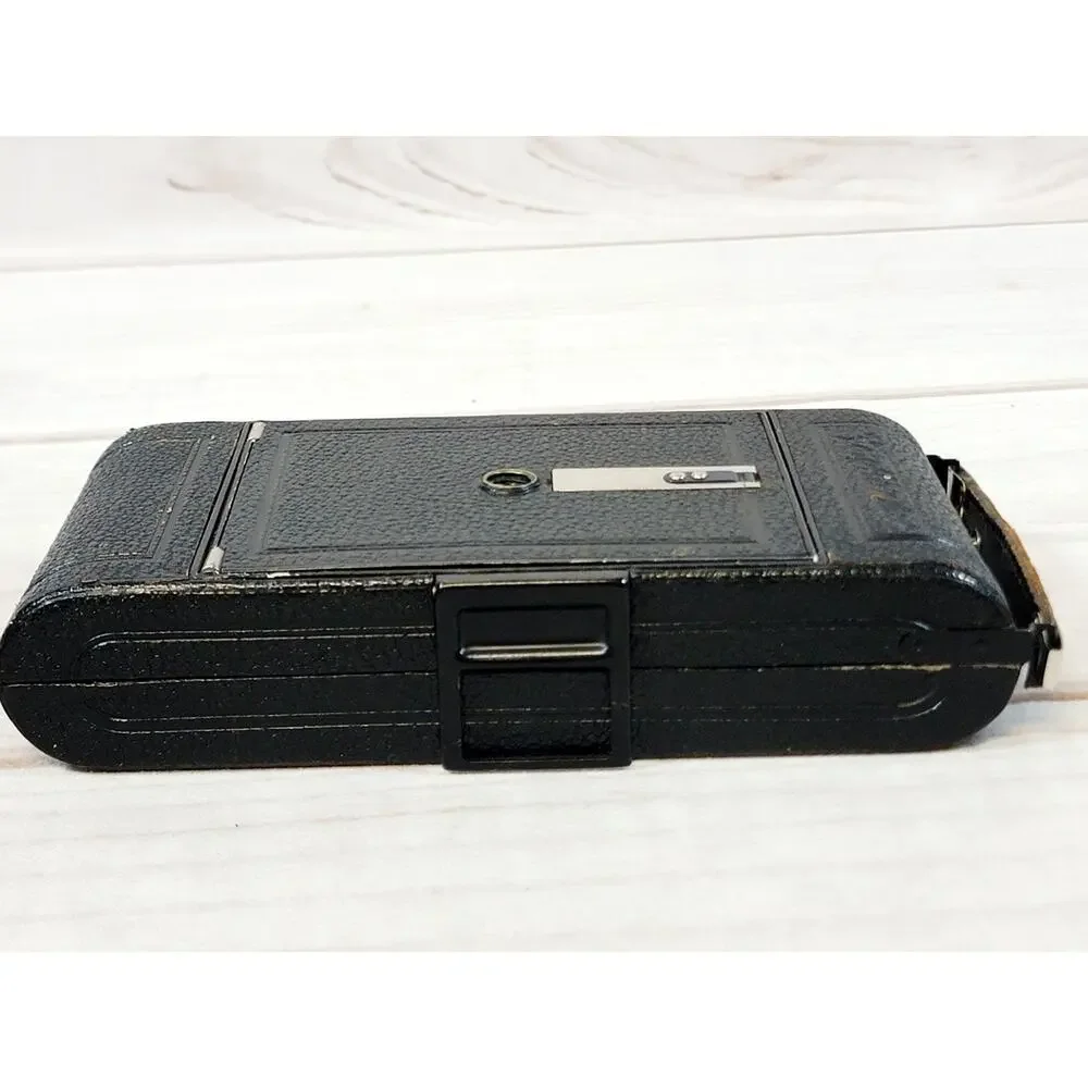 Vintage Voigtländer Embezet Leaf Shutter 1:6.3 F 10.5cm Camera READ